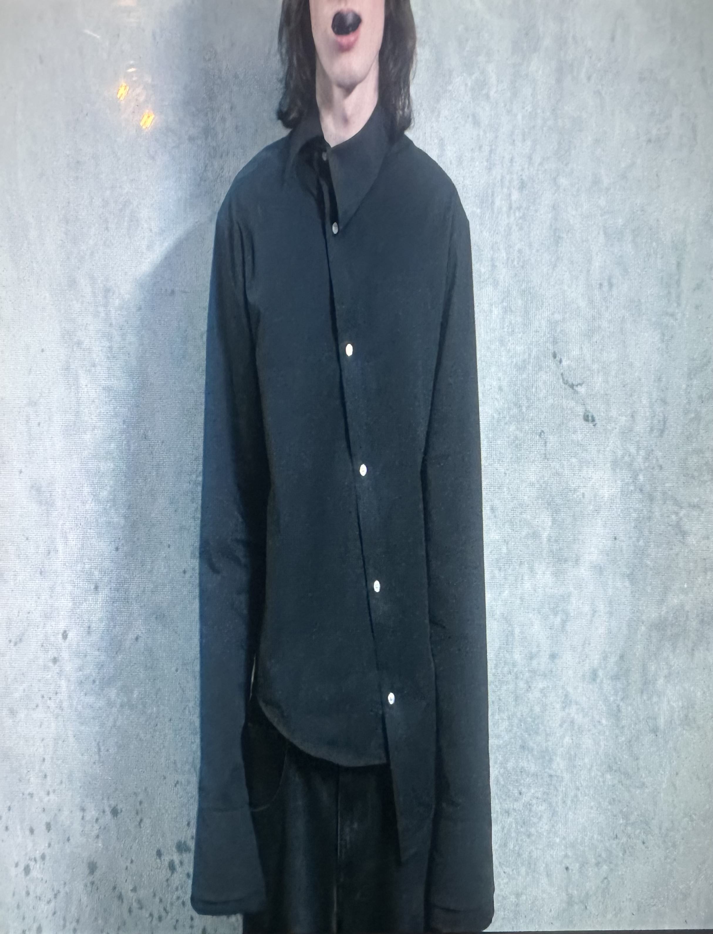 Dissonant Layer Button Up